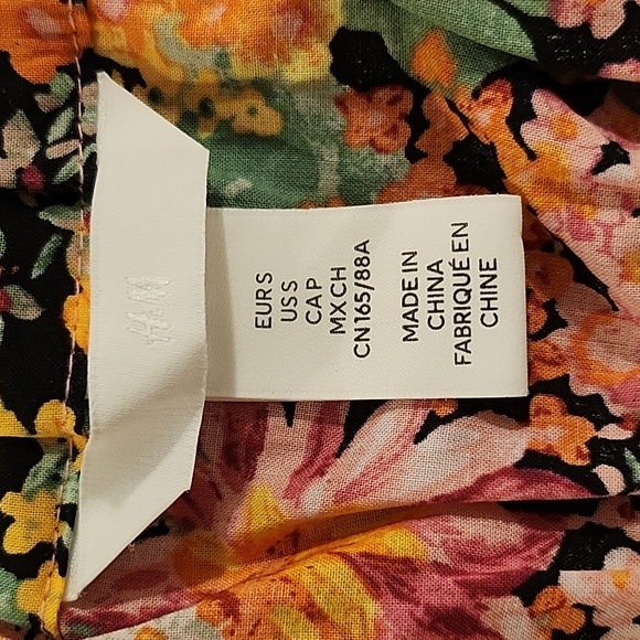 Floral H&M Smocked Cotton Summer Dress - Picture 5 of 7